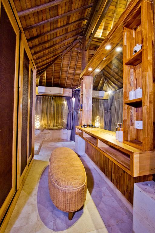 Puri Ratu Jimbaran Villa Exterior photo
